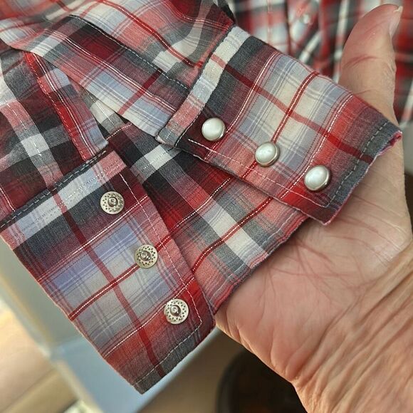 Cowgirl Shirt - Picture 5 of 6